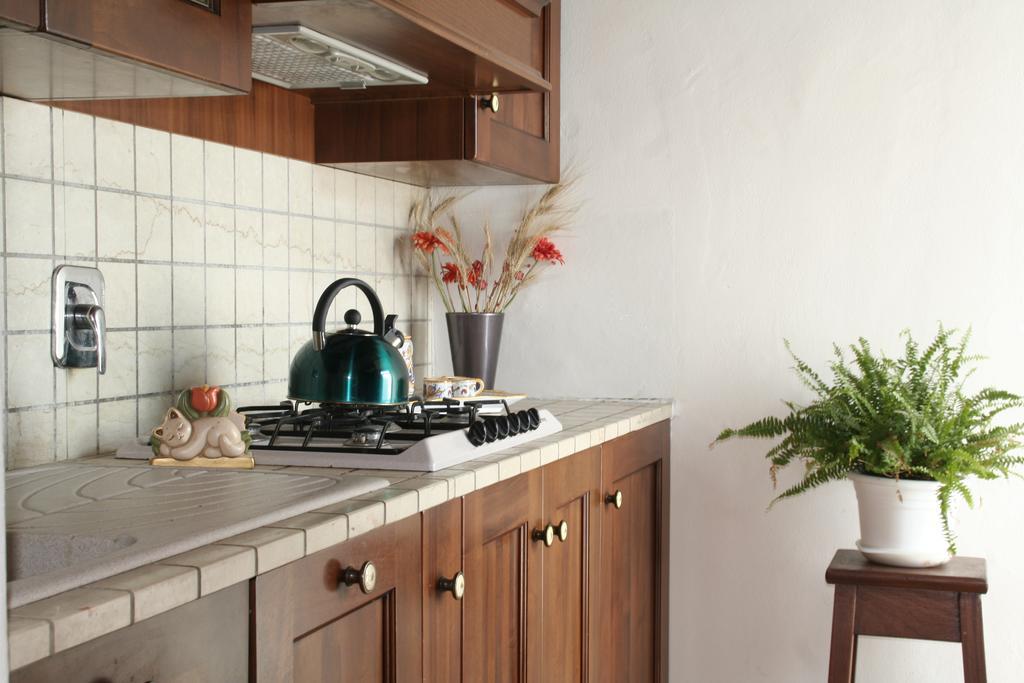 Borgo Medioevale Apartamento Todi Exterior foto