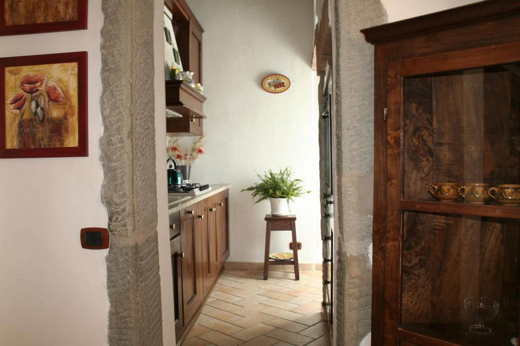 Borgo Medioevale Apartamento Todi Exterior foto